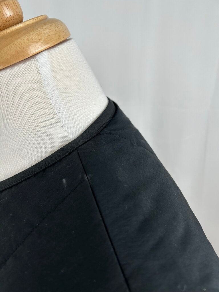 Lululemon insulated quilted collarless jacket (M)