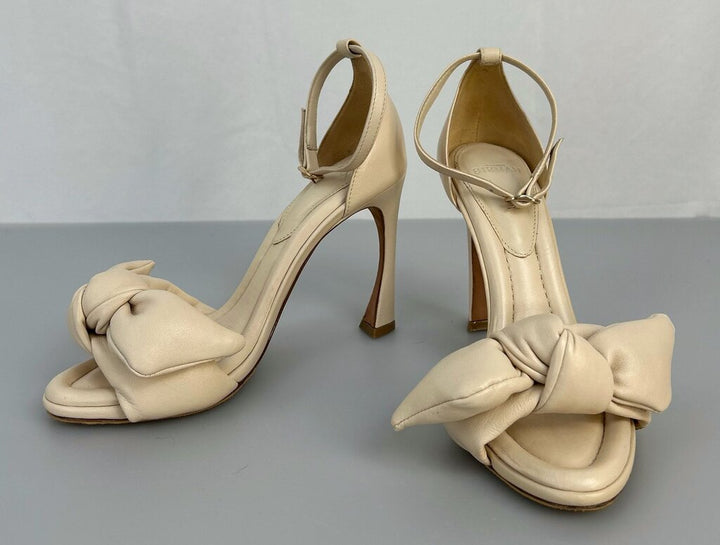 Alexandre Birman leather ankle strap heel (size 6)