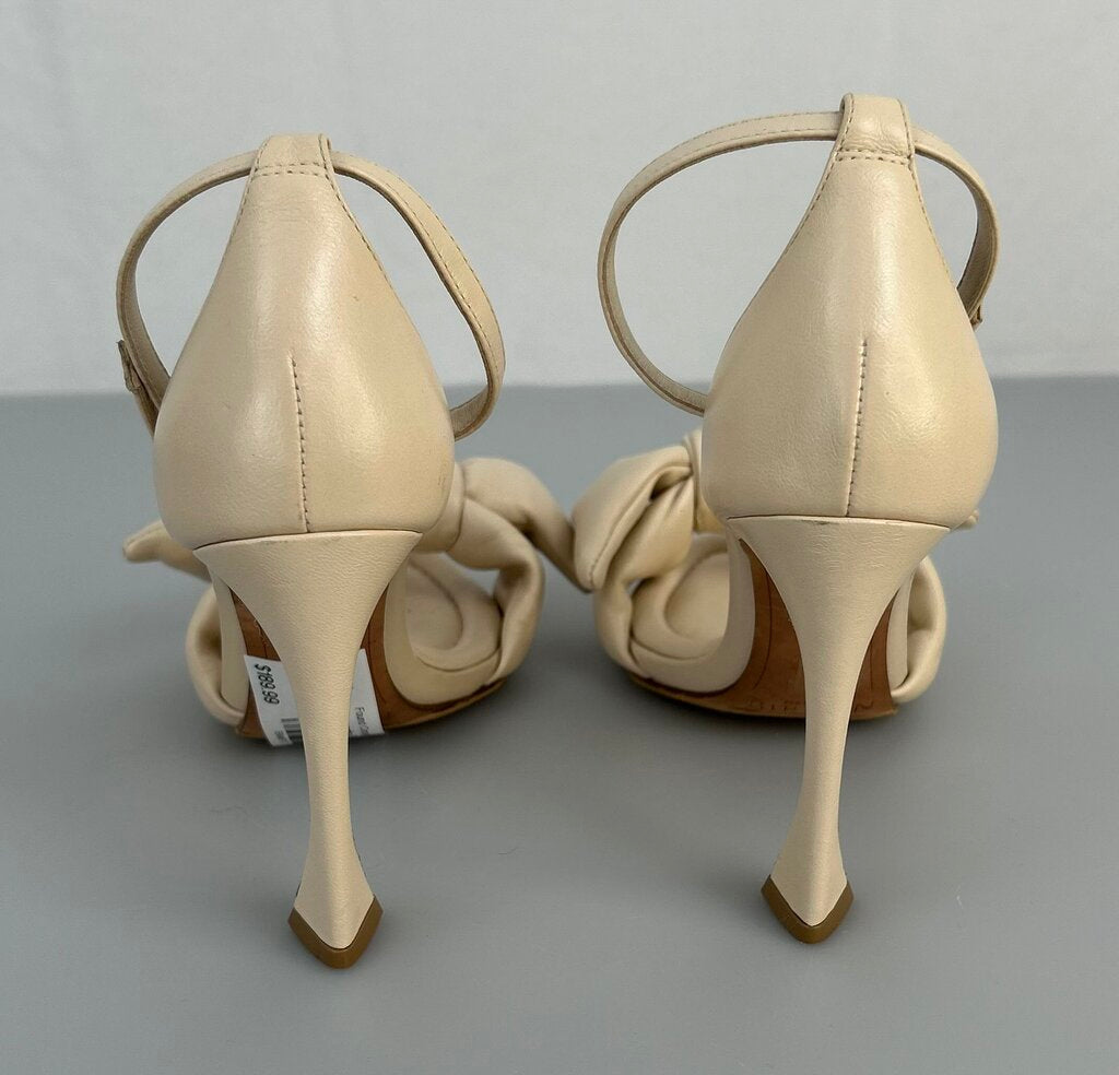 Alexandre Birman leather ankle strap heel (size 6)