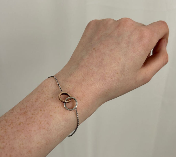 Tiffany & Co Interlocking Circles bracelet