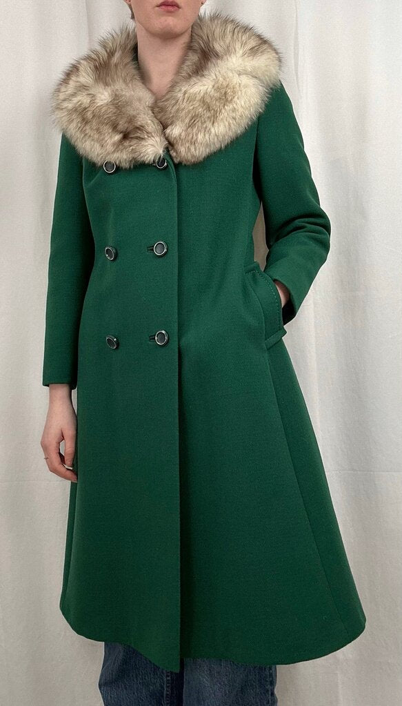 No Brand 100% virgin wool coat (size 8)