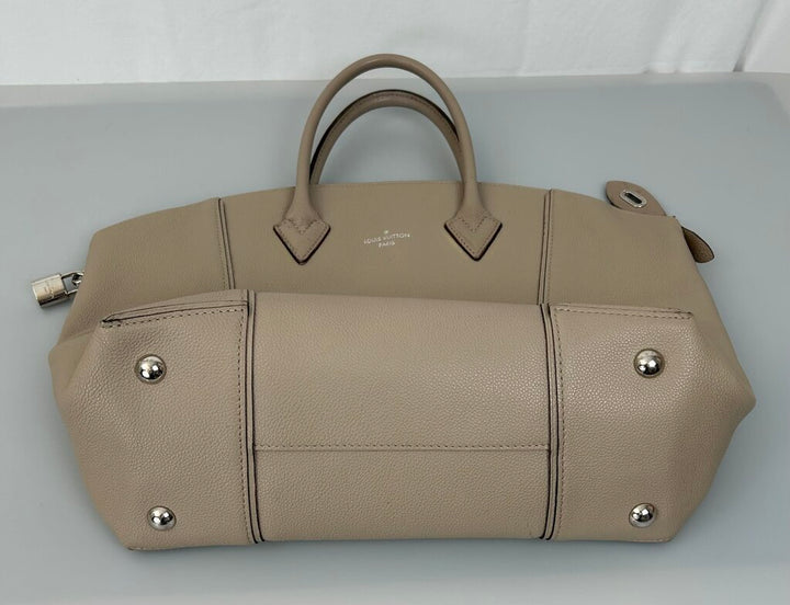 Louis Vuitton Soft Lockit MM