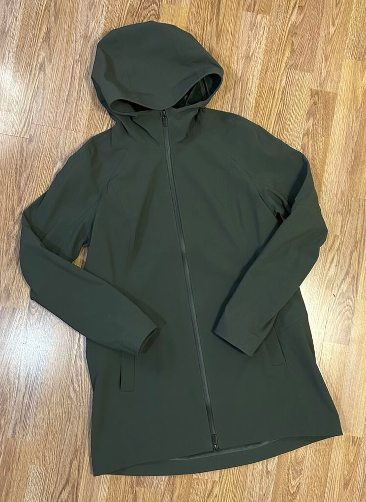 Lululemon RepelShell Rain Jacket (size 10)
