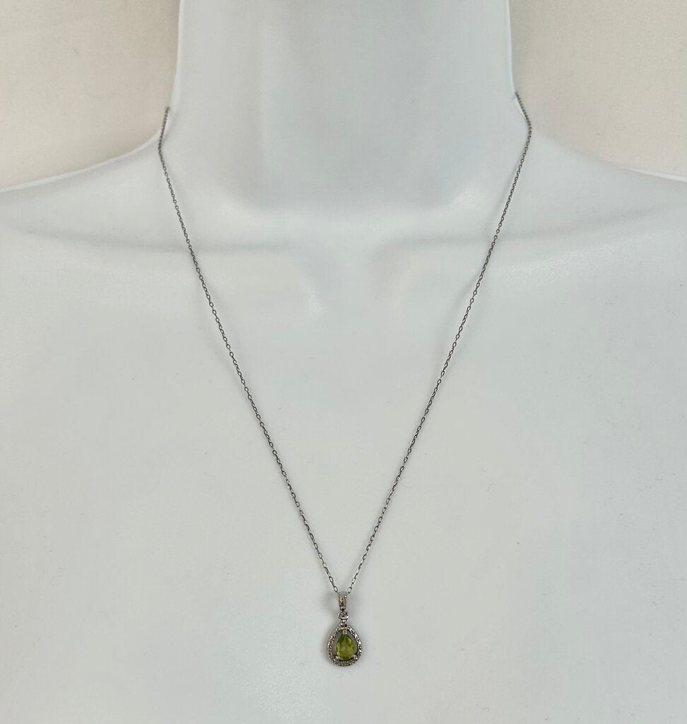 diamond & peridot teardrop pendant