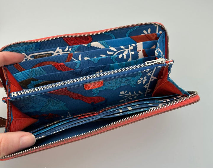 Hermes "Silk'in" zip around leather wallet
