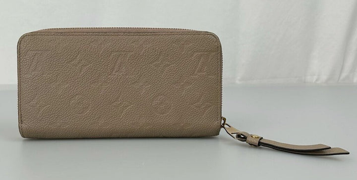 Louis Vuitton empriente large zip wallet
