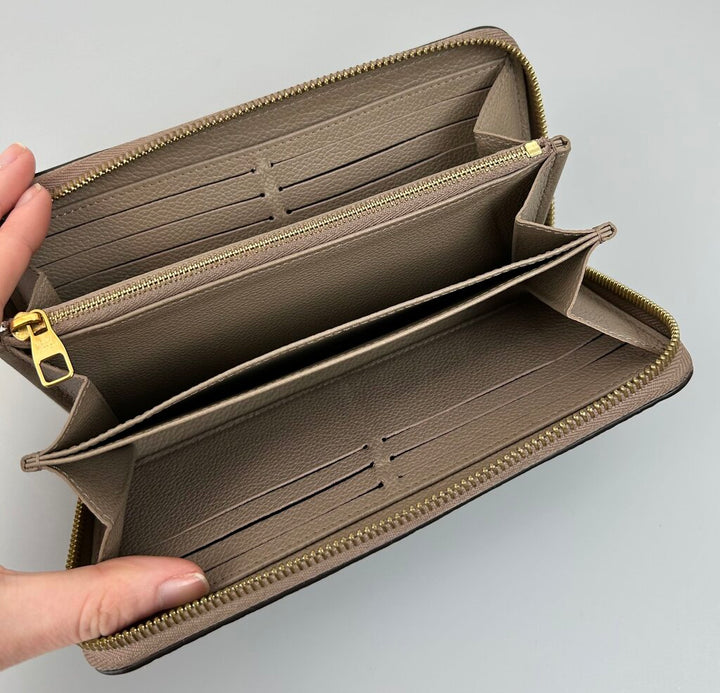Louis Vuitton empriente large zip wallet
