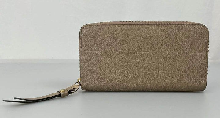 Louis Vuitton empriente large zip wallet