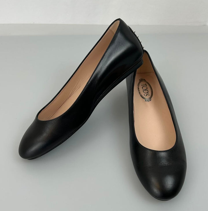 Tods NWOB leather ballet flat (size 6.5)