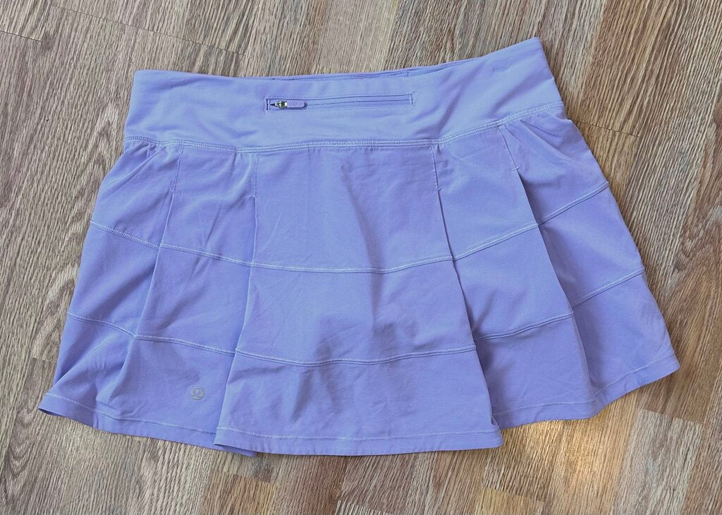 Lululemon "Pace Rival" Mid-Rise Skirt (size 8L)