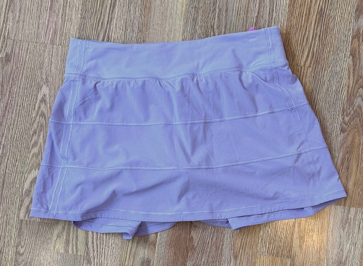 Lululemon "Pace Rival" Mid-Rise Skirt (size 8L)