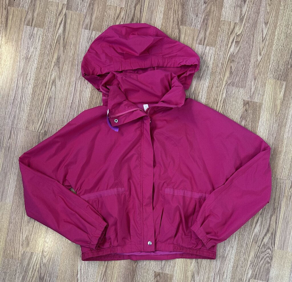Lululemon vintage cropped jacket (size 8)