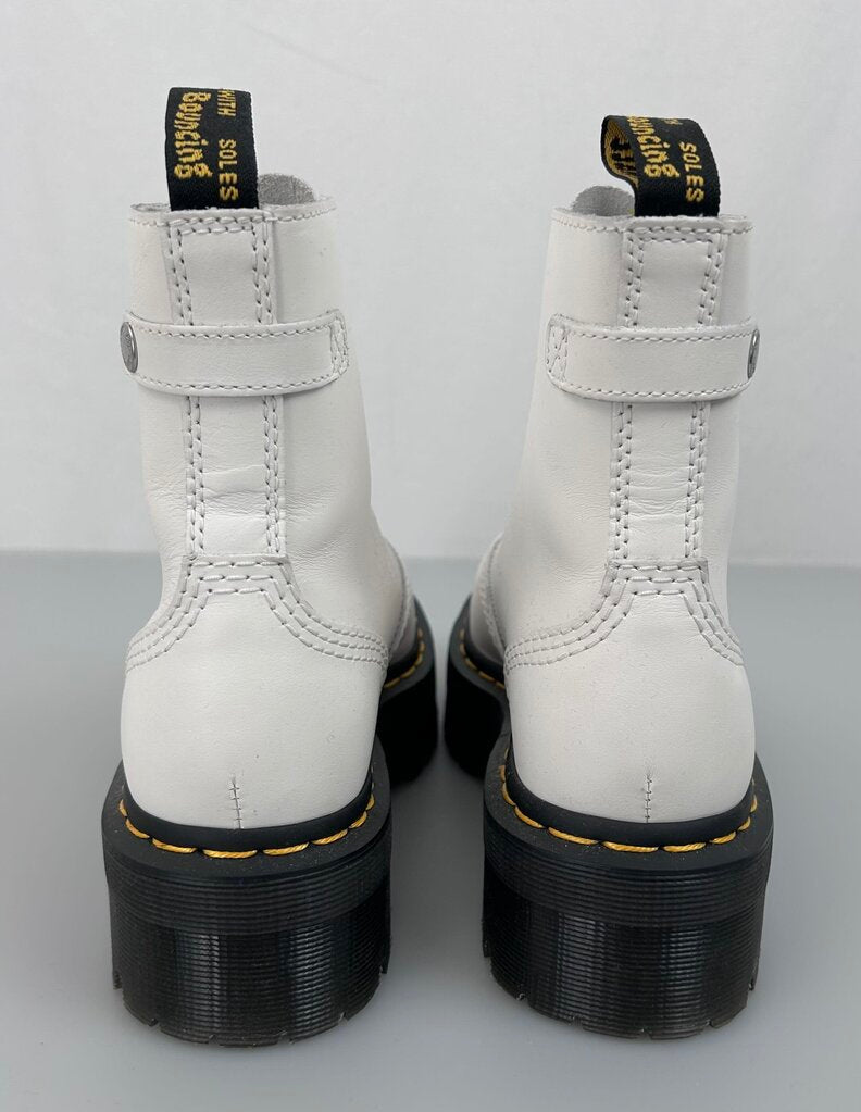 Dr. Martens zip up platform boot (size 7.5)