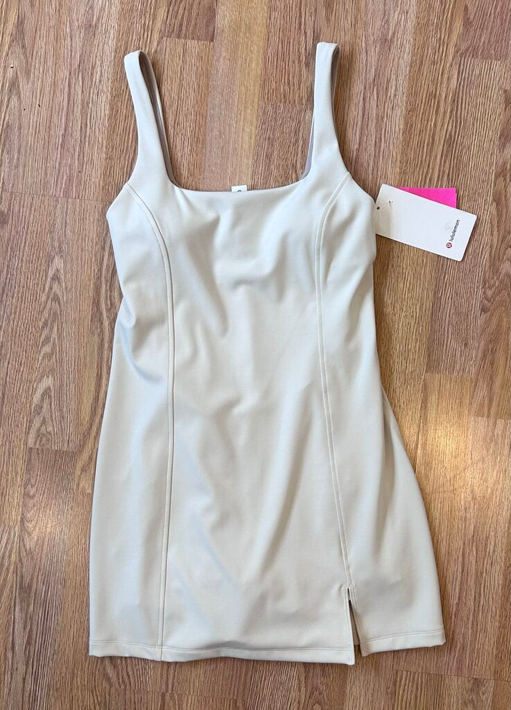 Lululemon NWT Wunder Under Smooth Cover minidress (size 8)