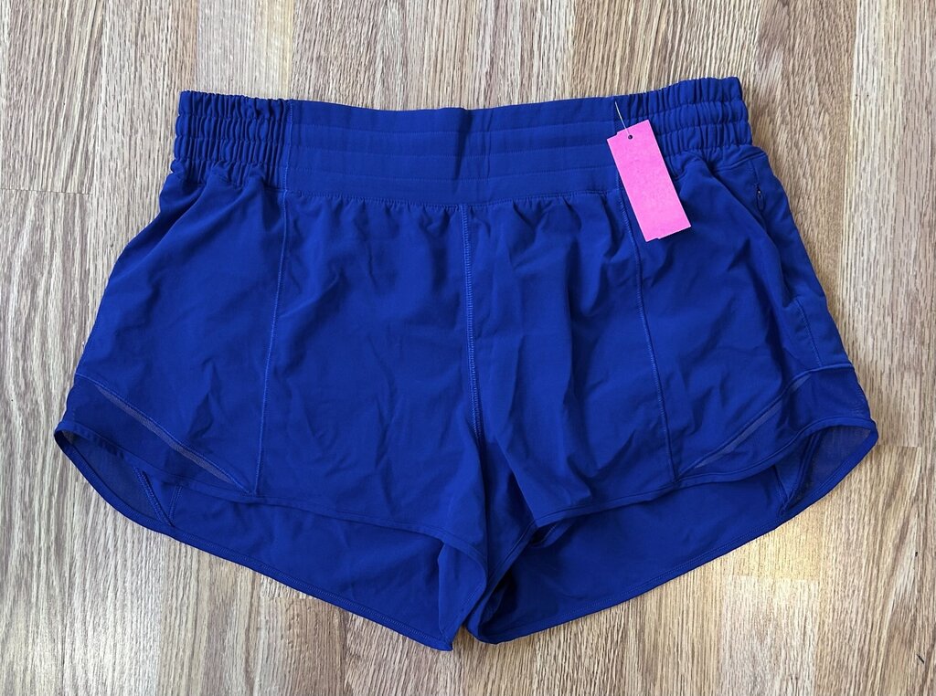 Lululemon Hotty Hot HR short (size 12)