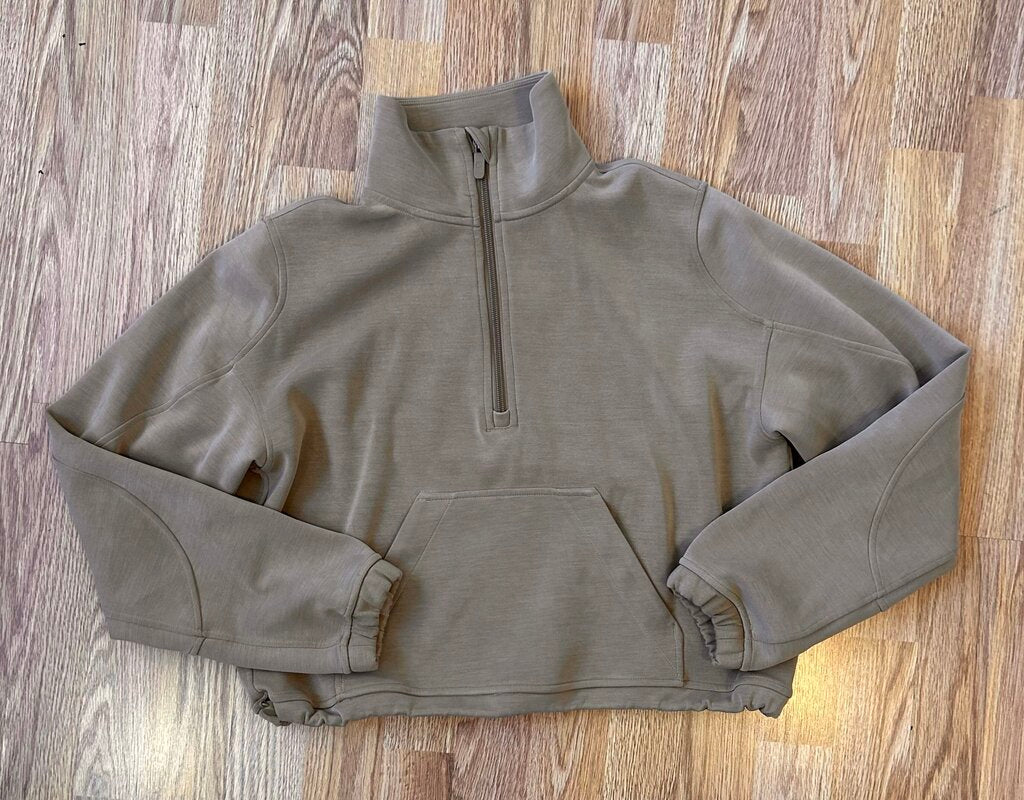 Lululemon brushed softstreme 1/2 zip (size 4)