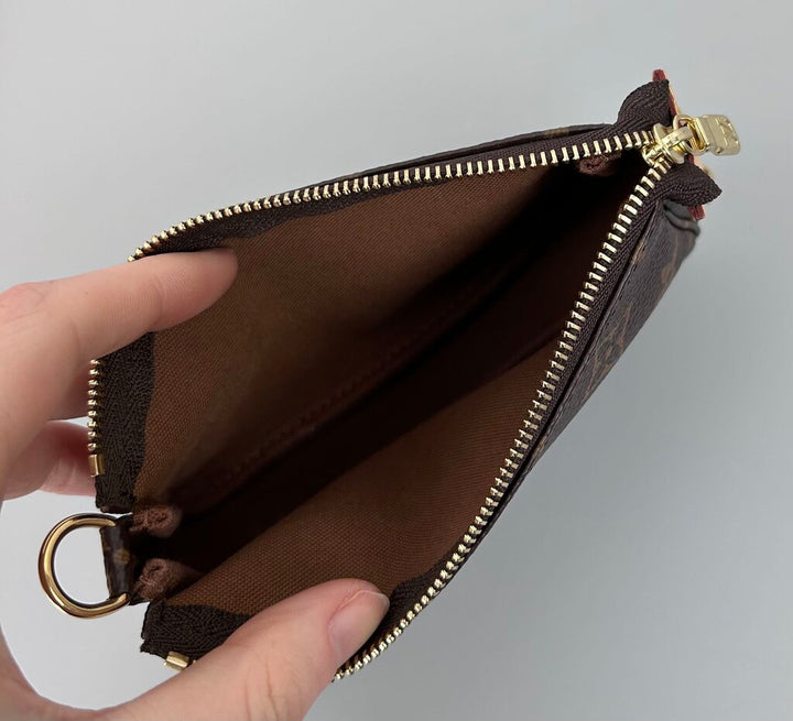 Louis Vuitton Mini Pochette Accessoires