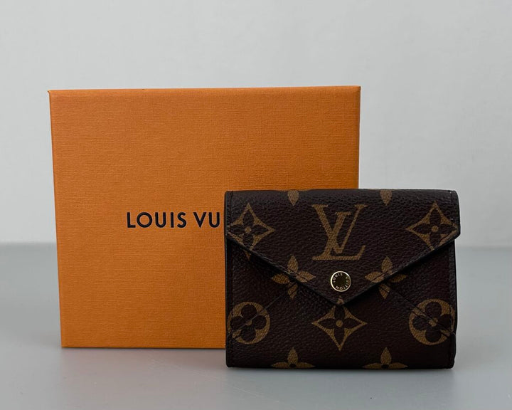 Louis Vuitton "Celeste" wallet