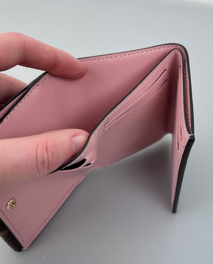 Louis Vuitton "Celeste" wallet