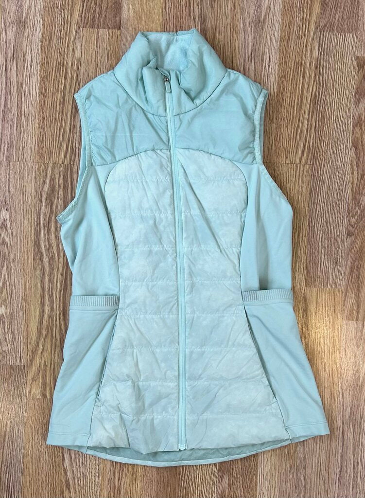 Lululemon "Down for it all" vest (size 4)