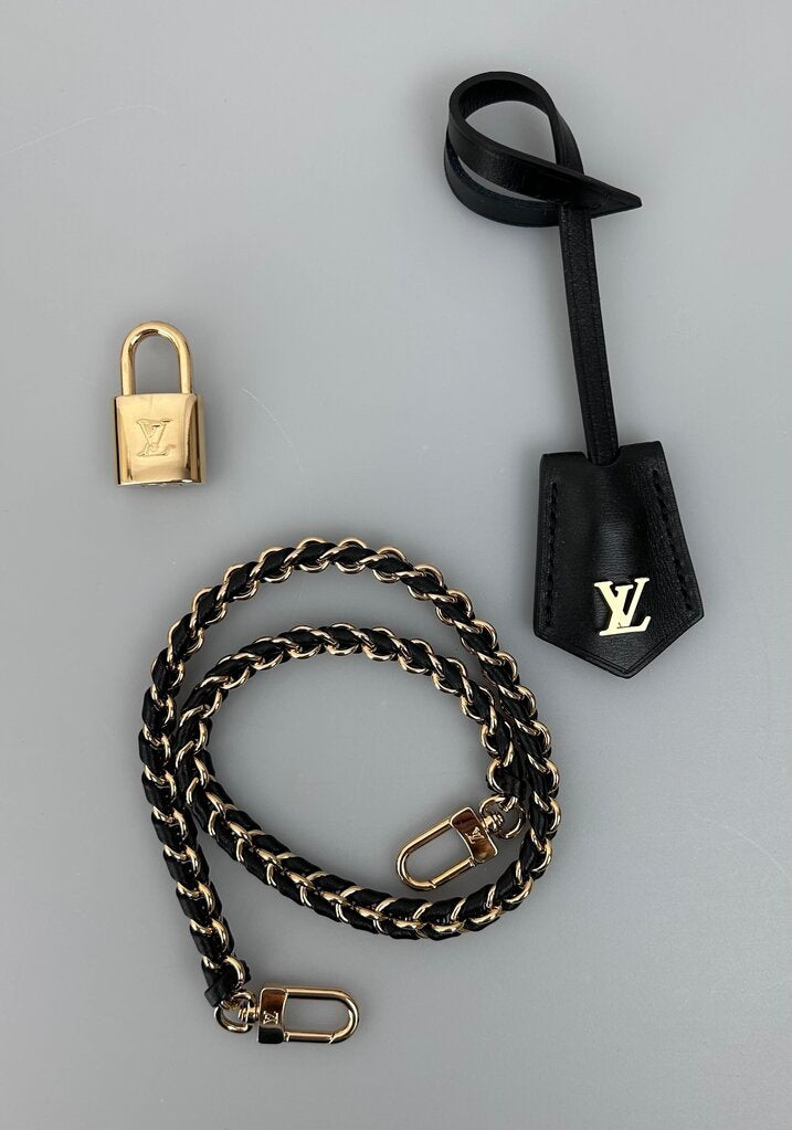 Louis Vuitton Vanity Chain Pouch