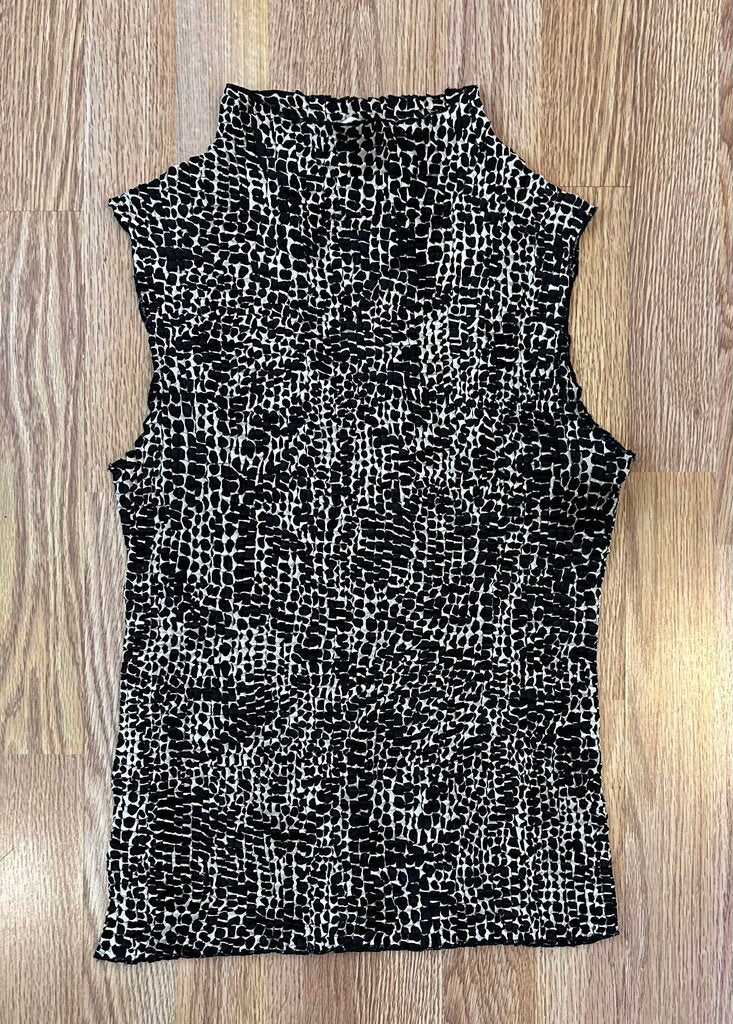Donna Toran high neck plisse top (M)