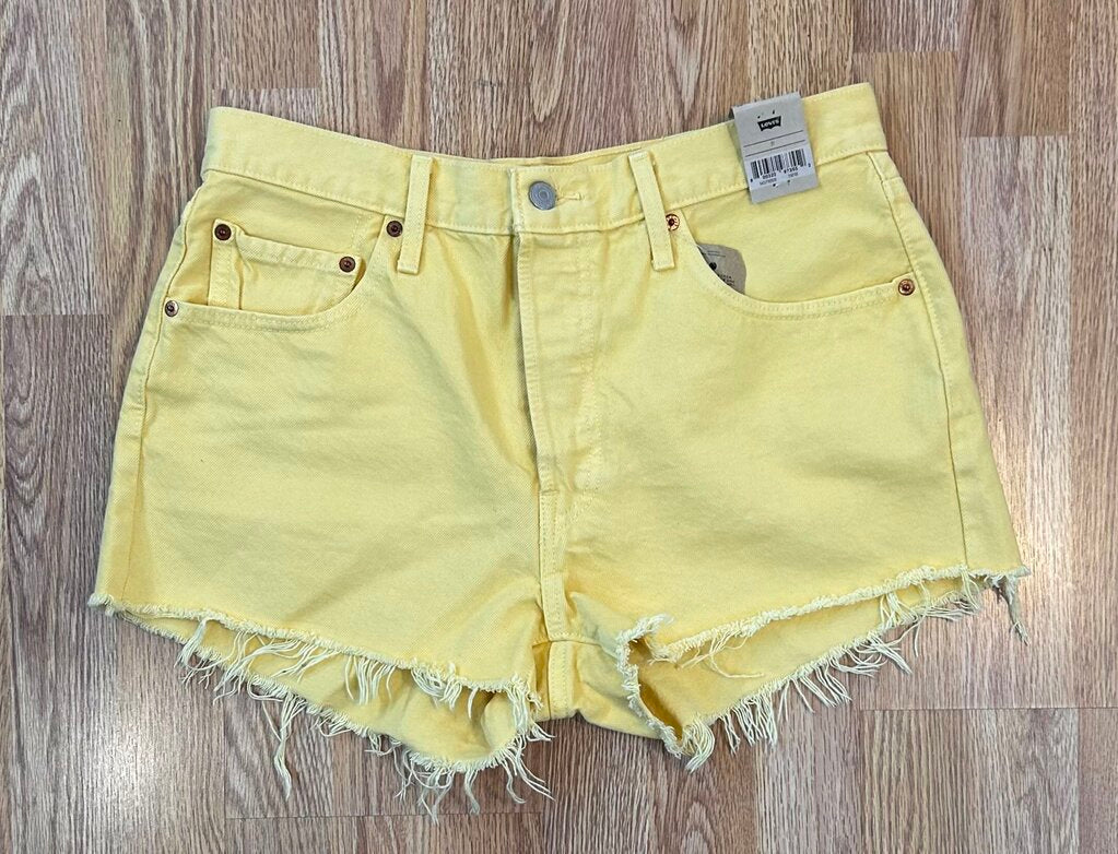 Levis NWT 501s fray hem cutoffs (size 31)