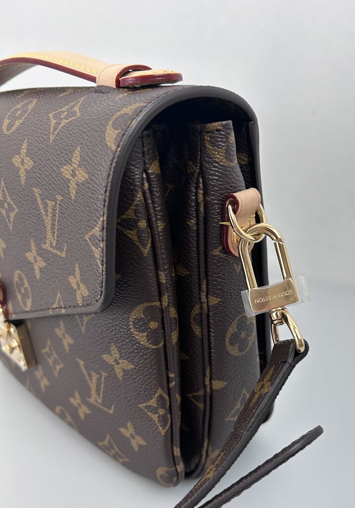 Louis Vuitton NWB Pochette Metis