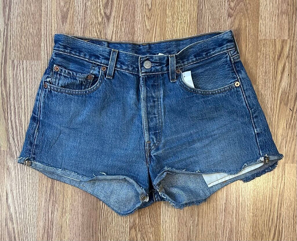 Levi's 501 real cutoffs (size 30)