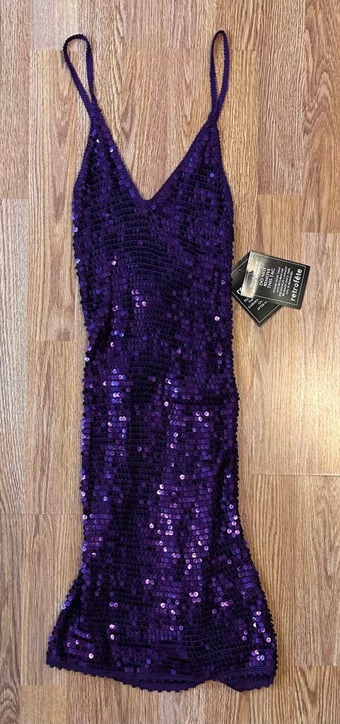 RetroFete NWT knit sequin minidress (M/L)