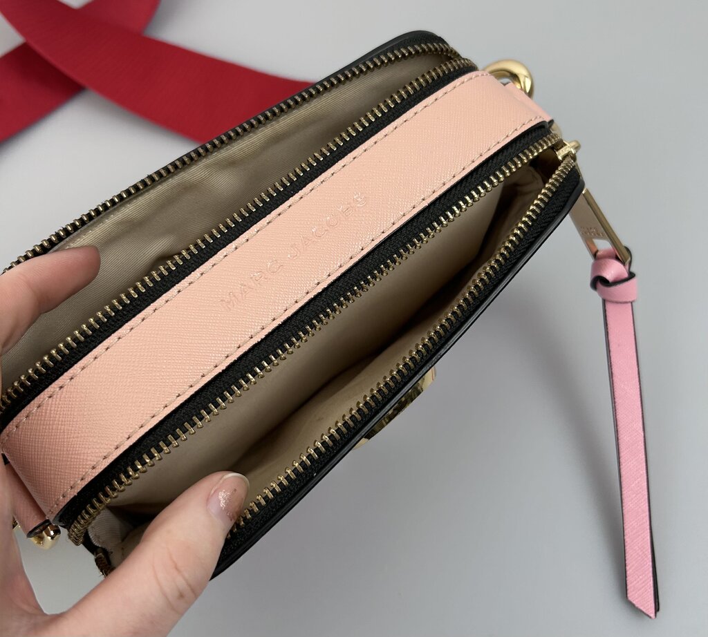Marc Jacobs "The Snapshot" crossbody