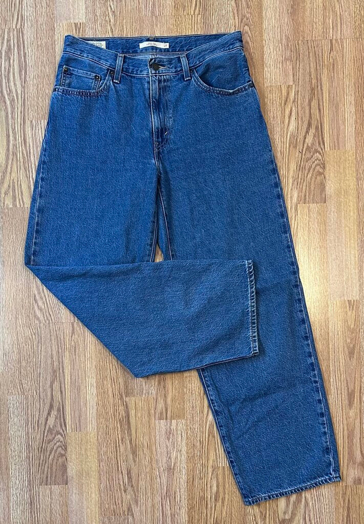Levi's "Baggy Dad" jean (size 27)