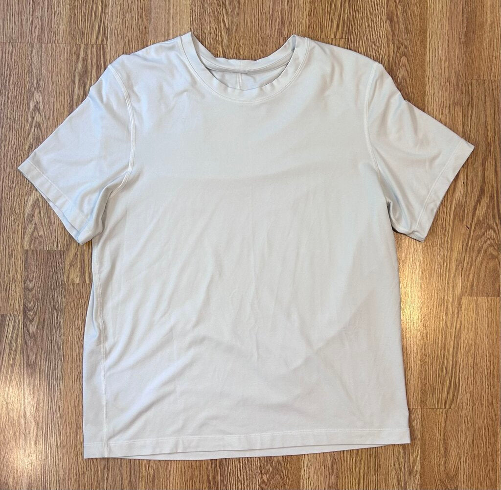 Lululemon crewneck tee (M)