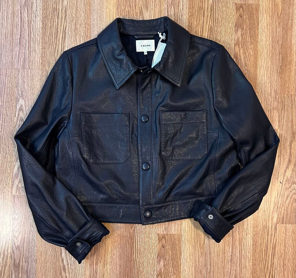 Frame NWT "The Small" cropped leather jacket (L)