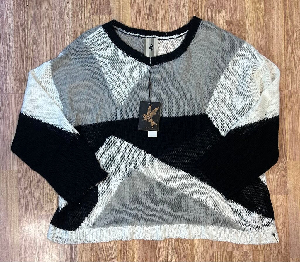 One Teaspoon NWT lightweight open weave pullover (L)