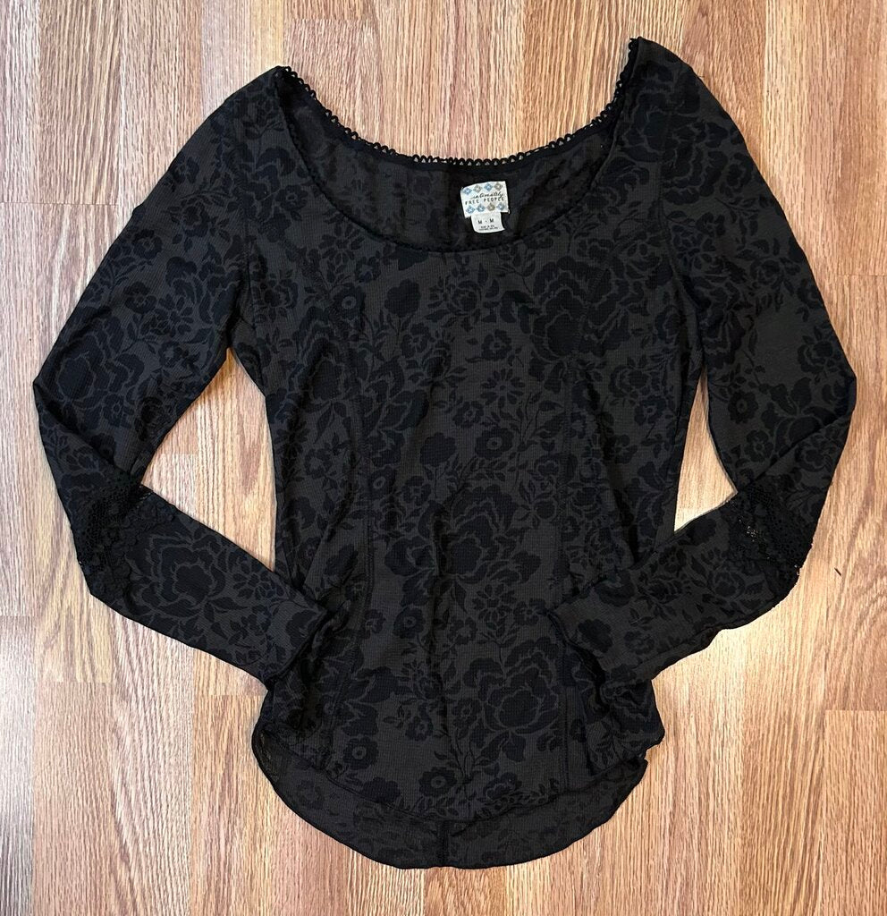 Intimately Free People lace panel thin floral tee (M)