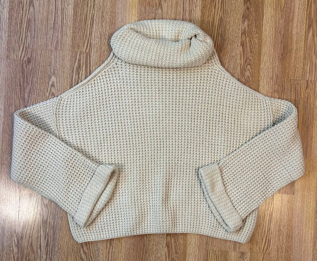 Free People chunky knit cowl neck sweater (S)