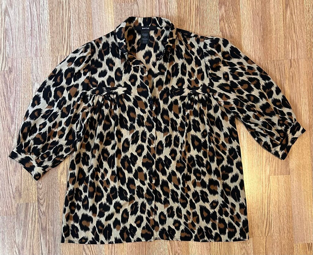 Smythe leopard print button down silk blouse (XS)