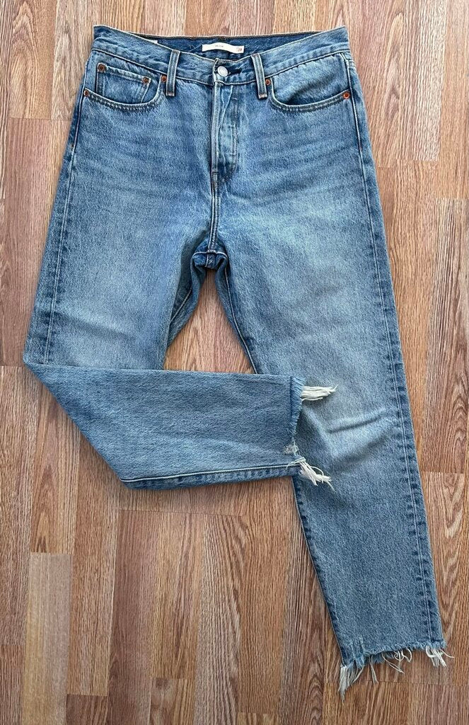 Levi's wedgie straight taper jean (size 28)