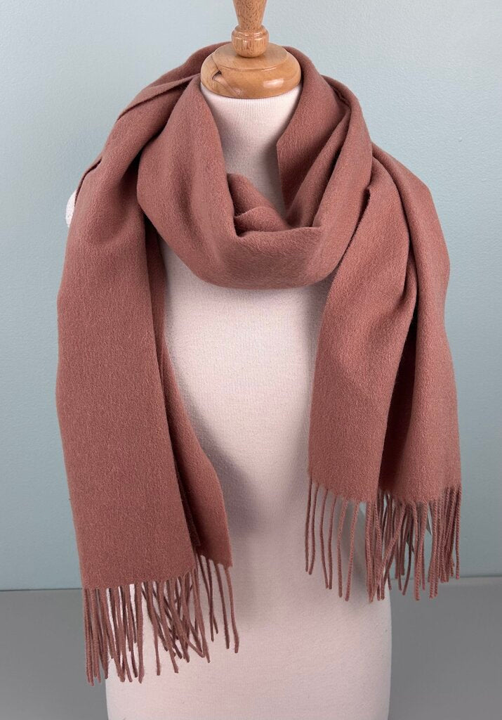 The Tartan Blanket Company NWT 100% lambswool fringe scarf