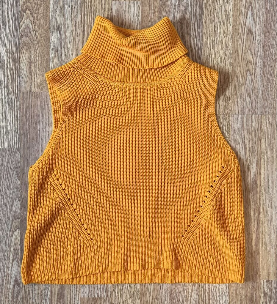 French Connection 100% cotton turtleneck sweater vest (L)