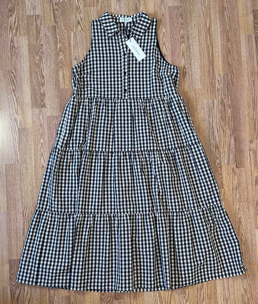 Madison the label NWT check collared tiered maxi dress (L)