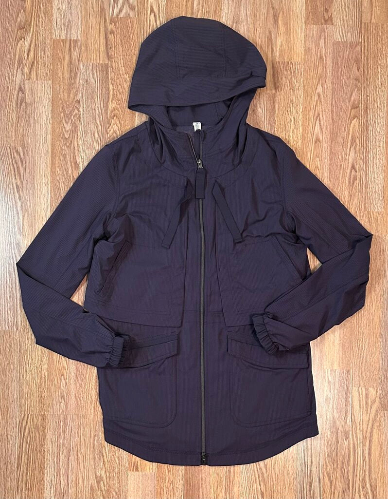 Lululemon yogi anorak hooded jacket (size 8)