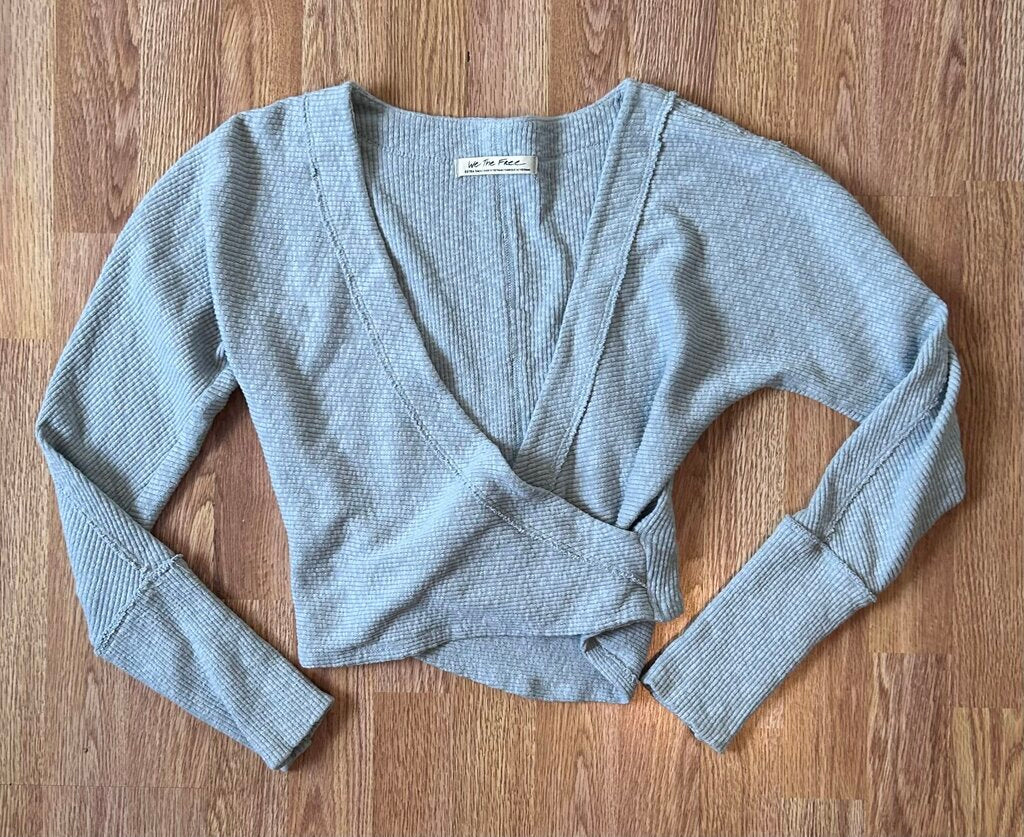 We The Free ribbed faux wrap cropped sweater (XS)
