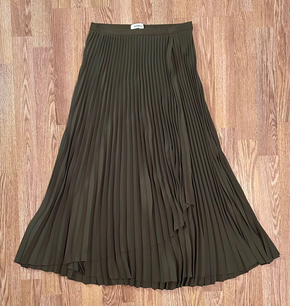 Babaton plisse asymmetrical midi skirt (S)