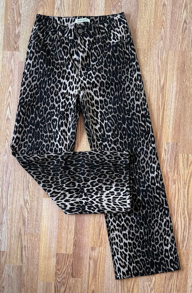 Estee Brown leopard print straight leg pant (L)