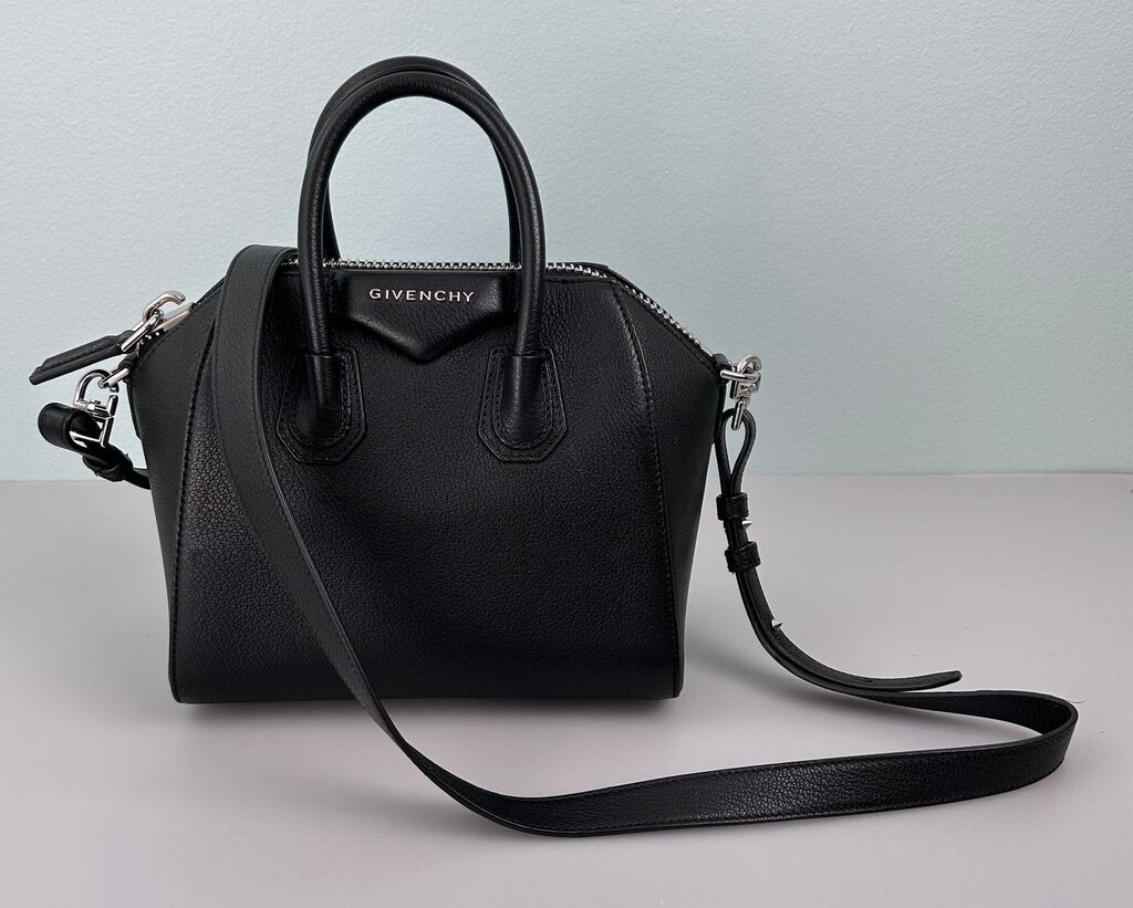 Givenchy NWT Grain Leather Mini Antigona