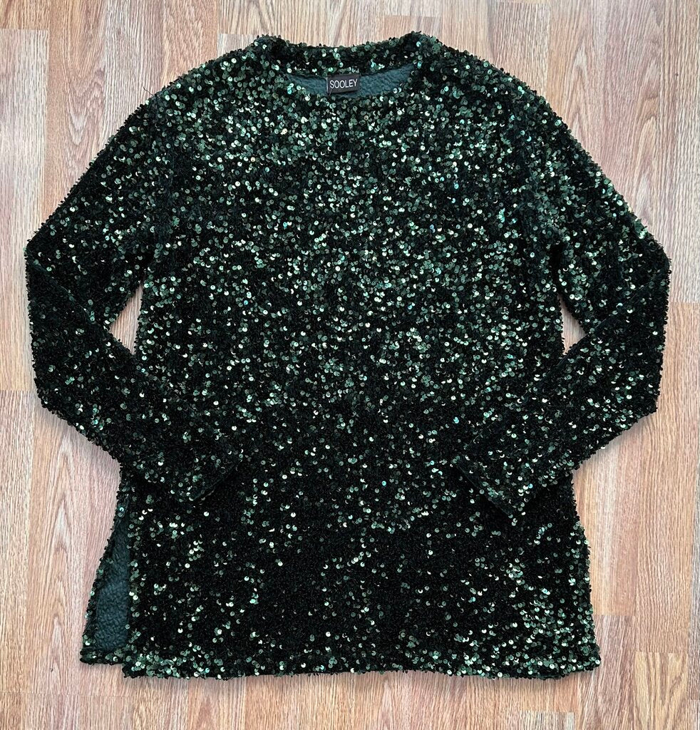 Sooley sequin double side slit tunic-style top (M)