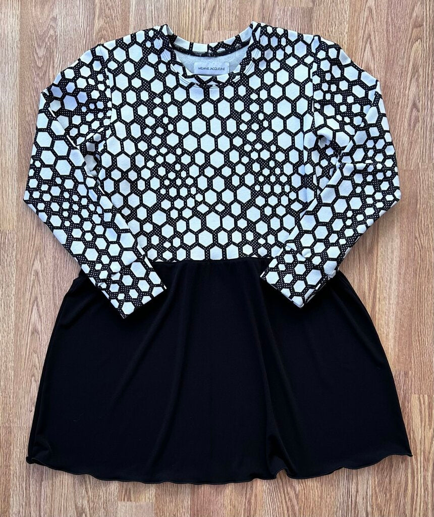 Melanie Jacqueline hexagon graphic print tunic (L)