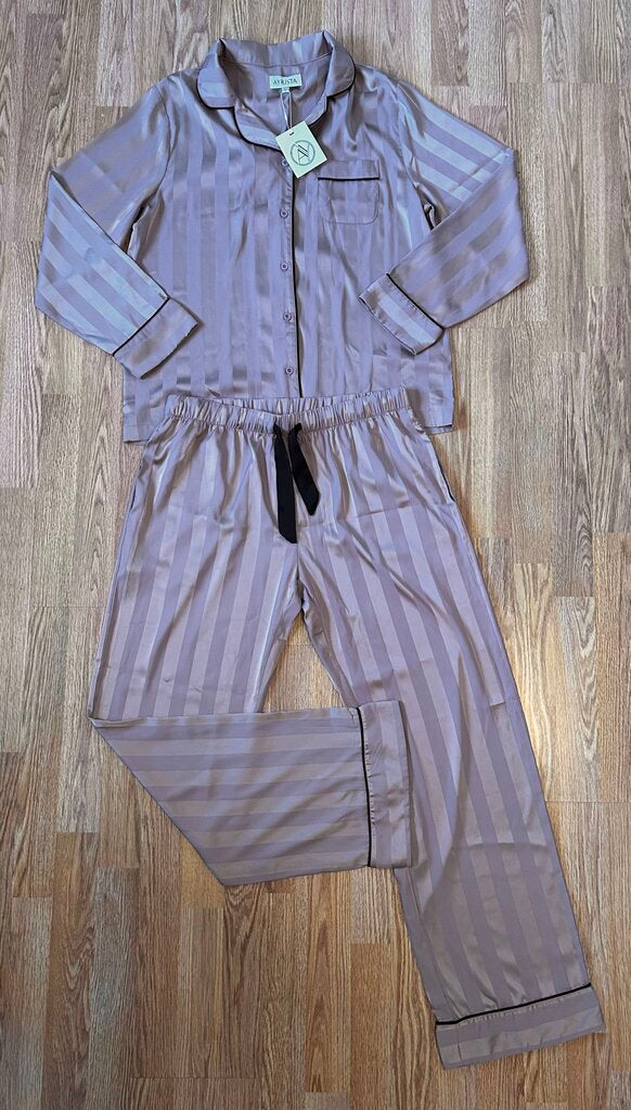 Ayrista NWT tonal stripe satin PJ 2-PC set (L)